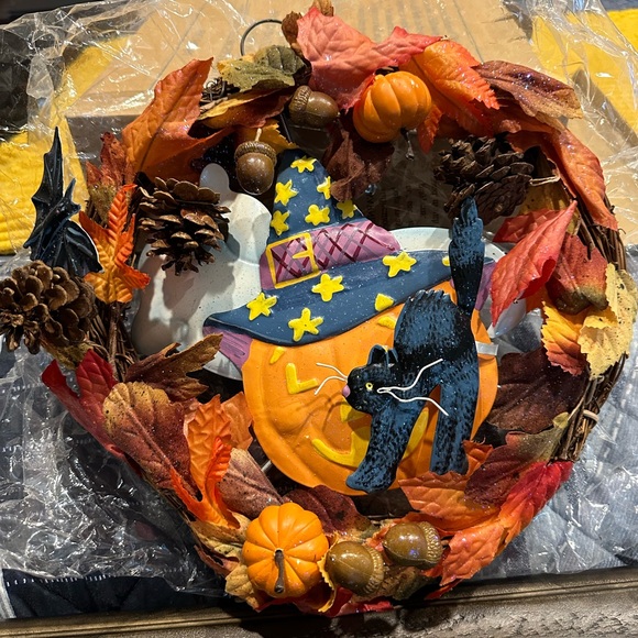 NWOT Festive Autumn Wreath - Picture 1 of 3